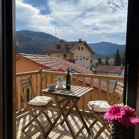 Apartment Acogedor Sant Joan de les Abadesses